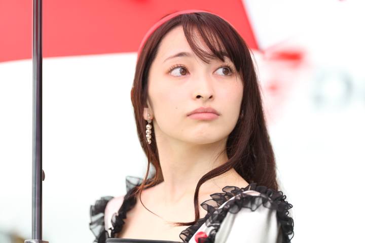 ピットウォーク: レースクイーン