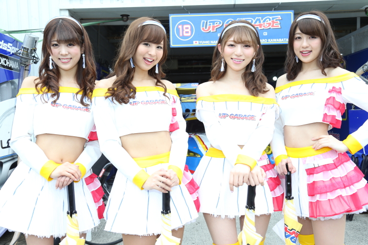 ピットウォーク: レースクイーン