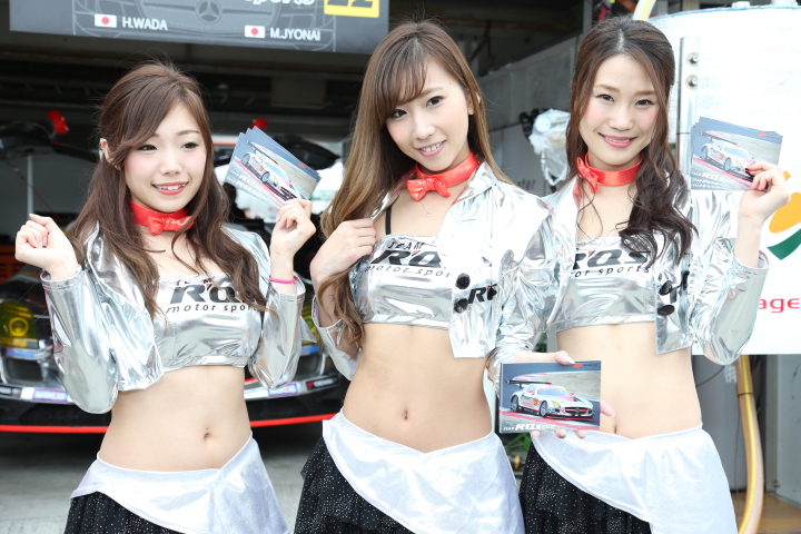 ピットウォーク: レースクイーン