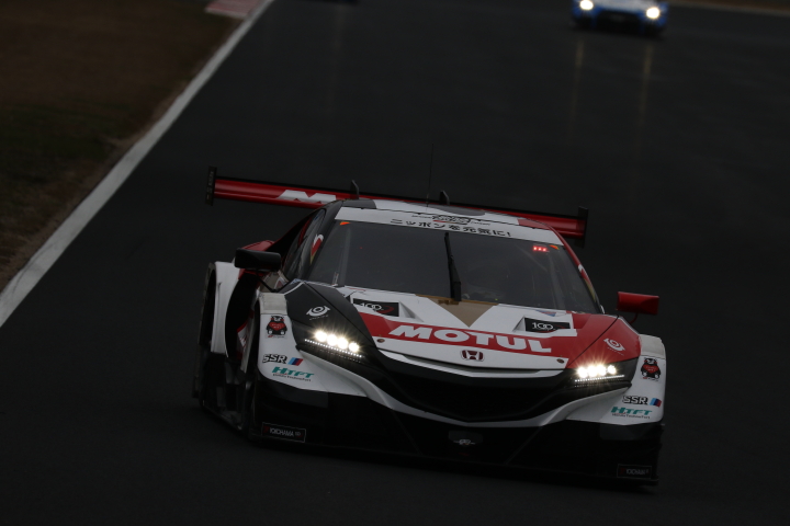 ノックアウト予選Q1: 武藤英紀（MOTUL MUGEN NSX-GT）