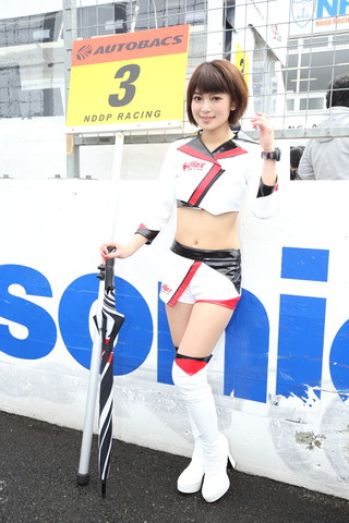 ピットウォーク: レースクイーン