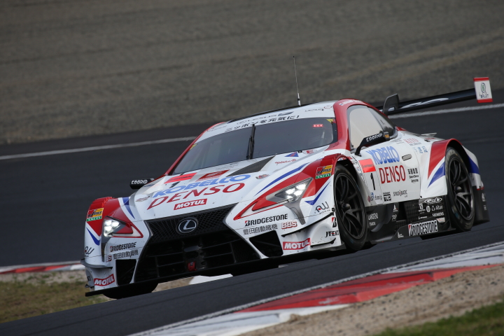 決勝レース: ヘイッキ・コバライネン（DENSO KOBELCO SARD LC500）