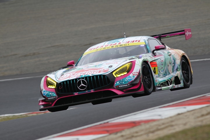 GT300クラス予選2位は谷口信輝／片岡龍也組（グッドスマイル初音ミクAMG）