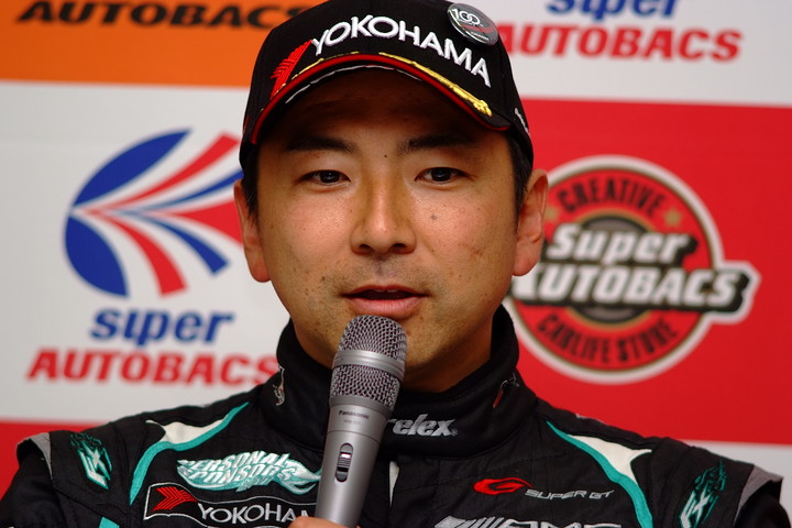 決勝記者会見: GT300クラスで優勝した片岡龍也（GOODSMILE RACING & TeamUKYO）