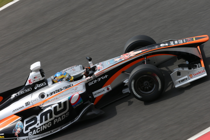 フリー走行1回目: 石浦宏明（P.MU/CERUMO・INGING SF14）