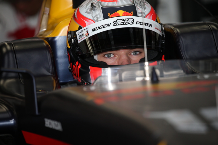 公式予選: ピエール・ガスリー（TEAM無限）