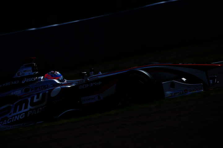 公式予選: 国本雄資（P.MU/CERUMO・INGING SF14）