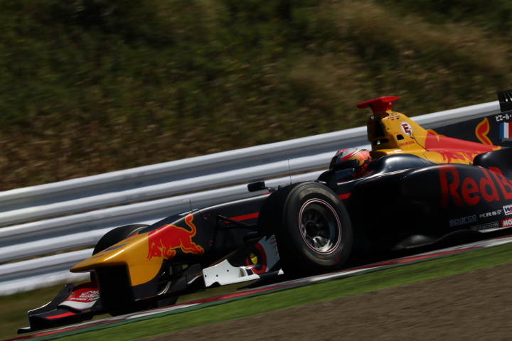 フリー走行2回目: ピエール・ガスリー（TEAM無限SF14）