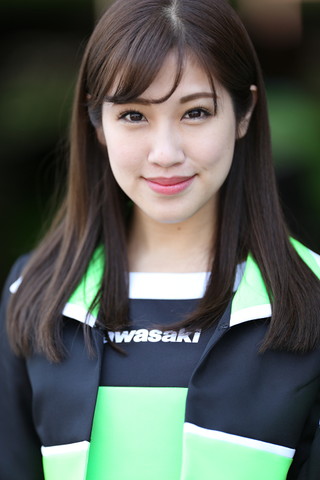 ピットウォーク: レースクイーン