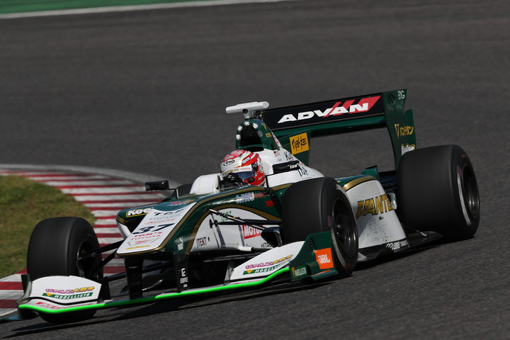 優勝は中嶋一貴（VANTELIN KOWA TOM’S SF14）