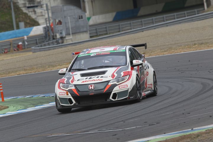 ST-Rクラス決勝2位は伊藤真一／海老澤紳一／中野信治組（Modulo CIVIC TCR）