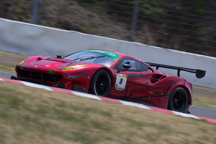 ST-Xクラスポールポジションは永井宏明／佐々木孝太組（ARN Ferrari 488 GT3）