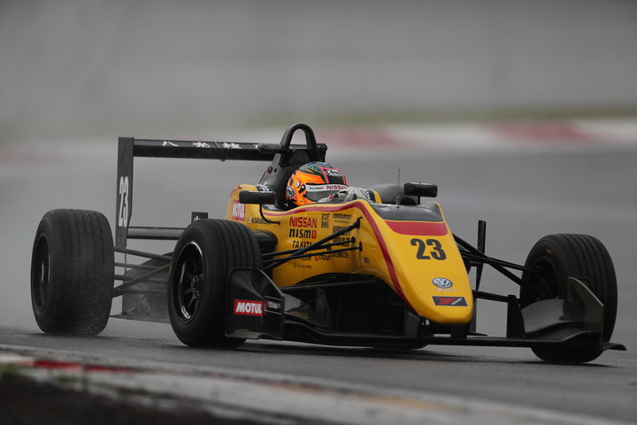 予選3位は高星明誠（B-MAX NDDP F3）