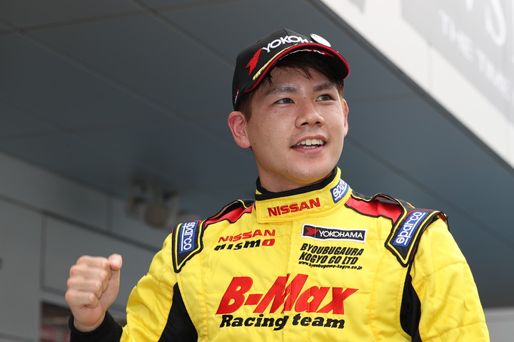 優勝した高星明誠（B-MAX Racing Team with NDDP）