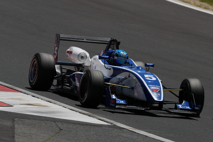 Nクラス決勝3位はアレックス・ヤン（HuaJiangHU F3）