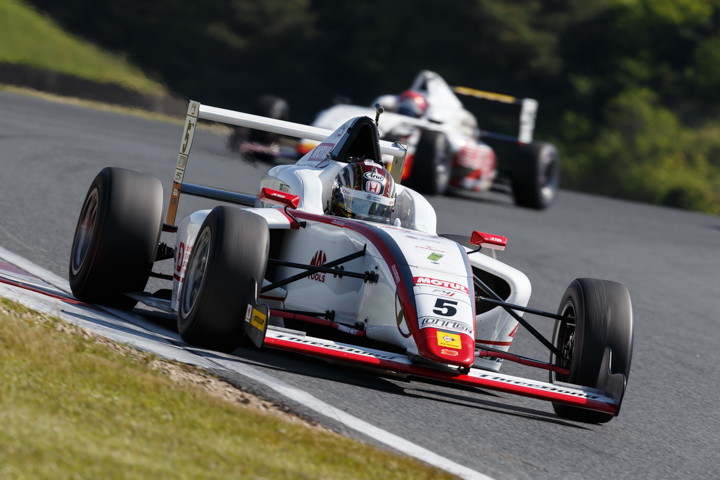 第5戦予選3位、第6戦ポールポジションの大湯都史樹（HFDP/SRS/コチラレーシング）