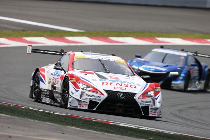 公式練習: 平手晃平（DENSO KOBELCO SARD LC500）