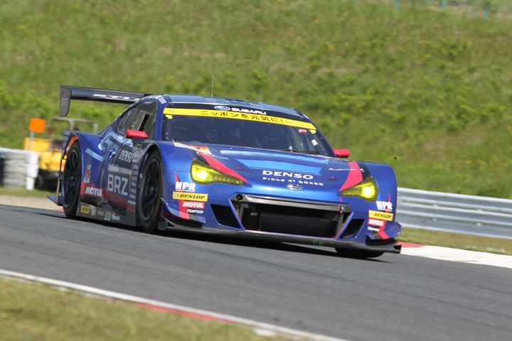 GT300クラス予選2位は井口卓人／山内英輝組（SUBARU BRZ R&D SPORT）