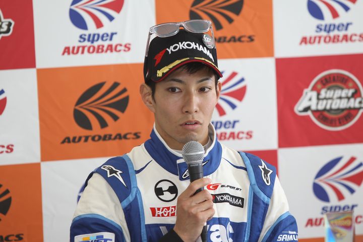 予選記者会見: GT300クラスポールポジションの松井孝允（VivaC team TSUCHIYA）