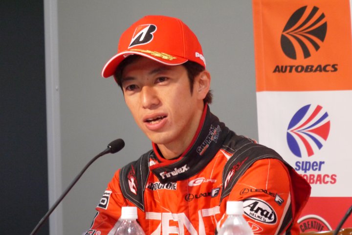 決勝記者会見: GT500で優勝した立川祐路（LEXUS TEAM ZENT CERUMO）