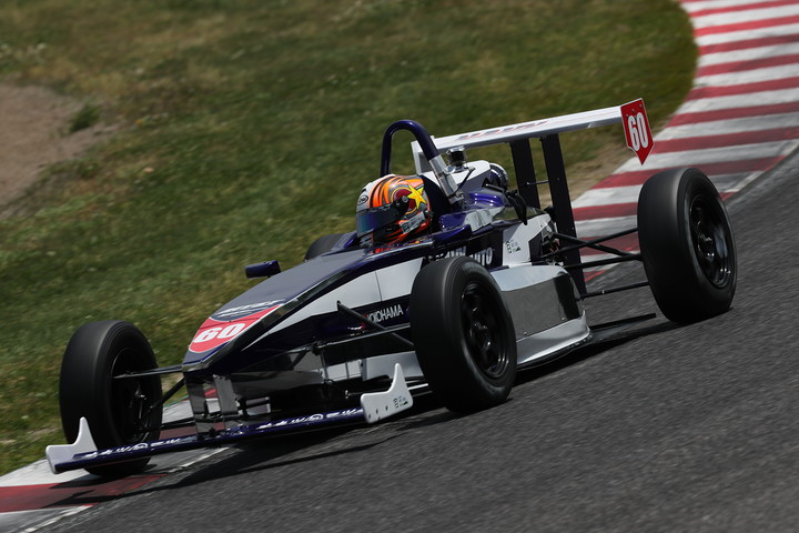 予選3位の山内飛侑（NAVY AUTO）