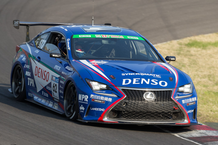 グループ1決勝: ST-3クラス2位は嵯峨宏紀／中山雄一／山下健太組（DENSO Le Beausset RC350）