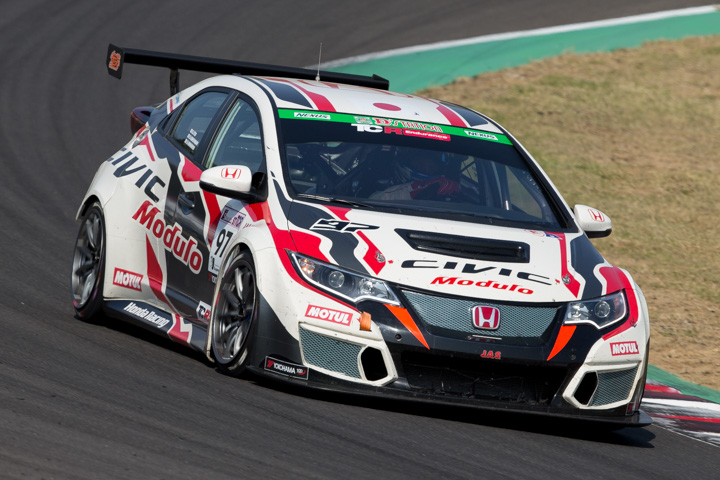 グループ1決勝: ST-Rクラス優勝は伊藤真一／海老澤紳一／中野信治組（Modulo CIVIC TCR）