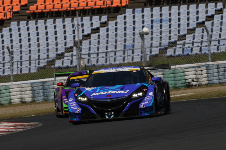 公式練習: 山本尚貴（RAYBRIG NSX-GT）