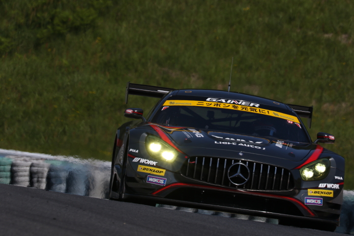 公式練習: 平中克幸（GAINER TANAX AMG GT3）