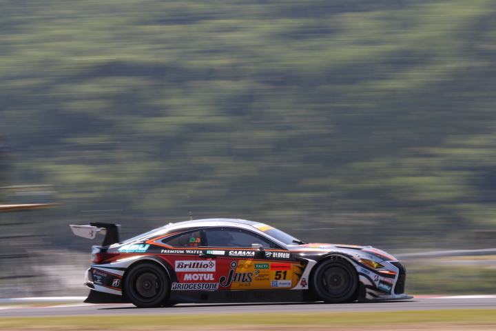 公式練習: 中山雄一／坪井翔組（JMS P.MU LMcorsa RC F GT3）