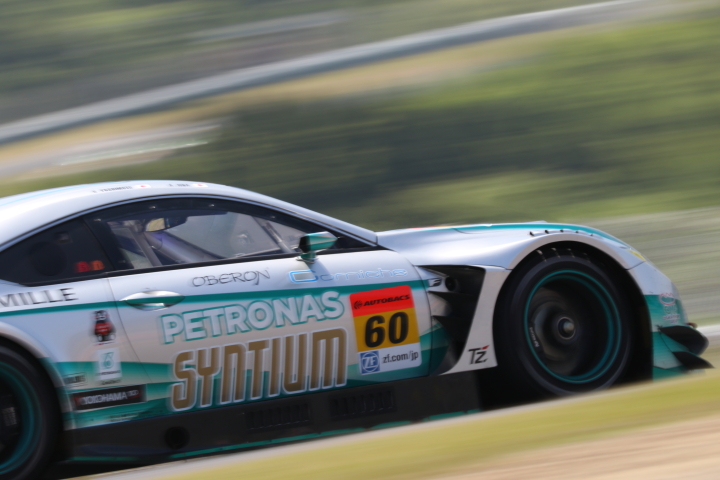 サーキットサファリ: 飯田章／吉本大樹組（SYNTIUM LMcorsa RC F GT3）