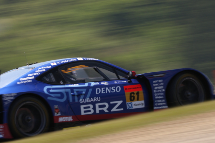 サーキットサファリ: 井口卓人／山内英輝組（SUBARU BRZ R&D SPORT）