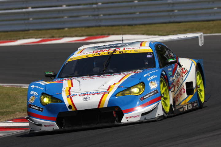 ノックアウト予選Q2: 川端伸太朗（UPGARAGE BANDOH 86）