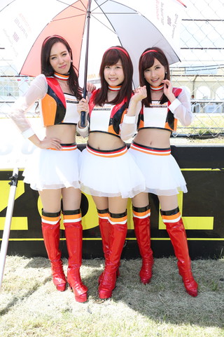 ピットウォーク: レースクイーン