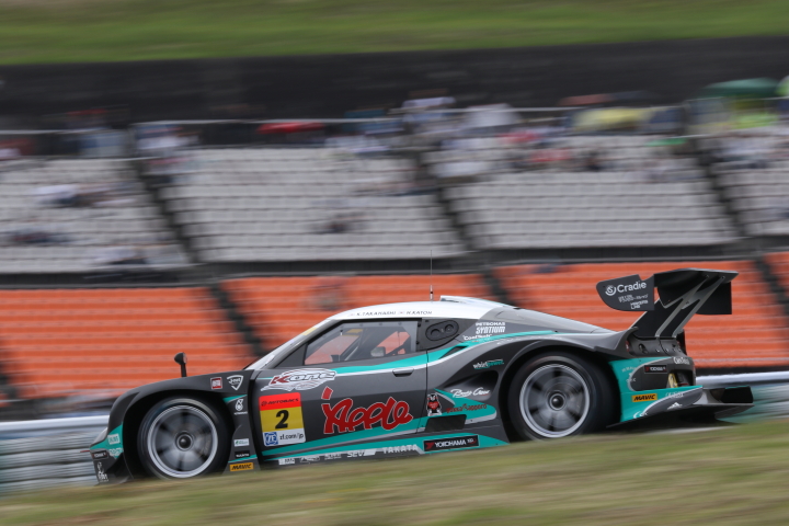 決勝レース: 加藤寛規（シンティアム・アップル・ロータス）