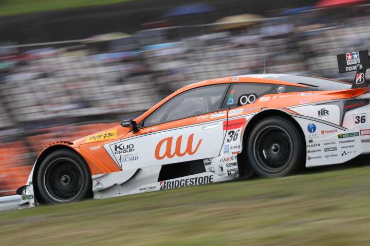 決勝レース: ジェームス・ロシター（au TOM'S LC500）