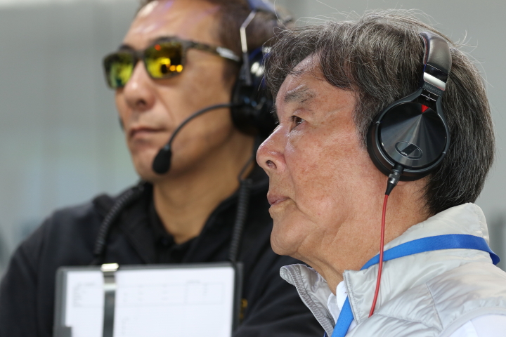 フリー走行: 星野一義監督（ITOCHU ENEX TEAM IMPUL）