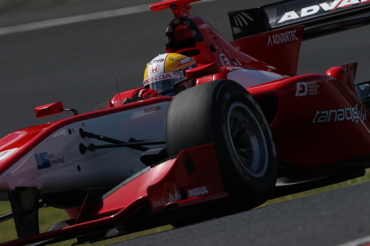 フリー走行: 塚越広大（REAL SF14）