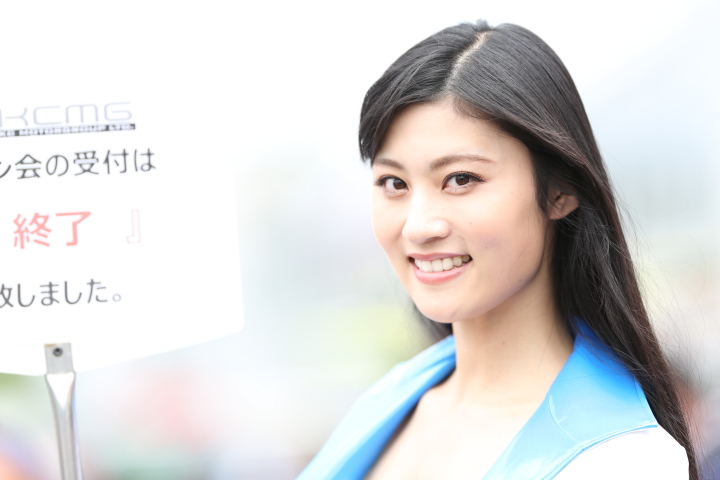 ピットウォーク: レースクイーン