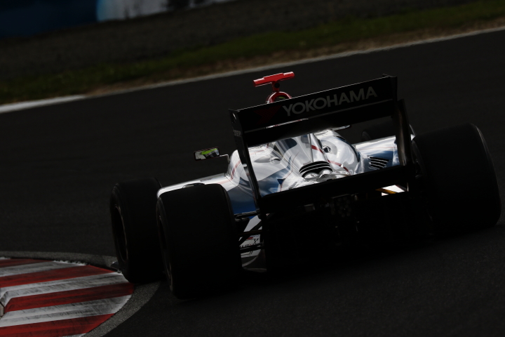 レース1決勝: 関口雄飛（ITOCHU ENEX TEAM IMPUL SF14）