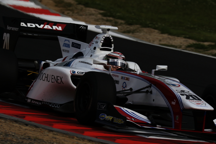 レース1決勝: ヤン・マーデンボロー（ITOCHU ENEX TEAM IMPUL SF14）