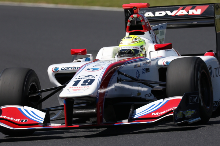 レース2公式予選: 関口雄飛（ITOCHU ENEX TEAM IMPUL SF14）