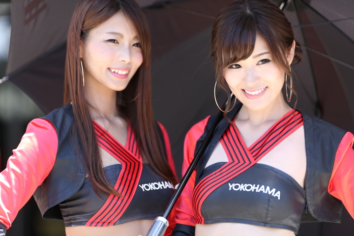 ピットウォーク: レースクイーン