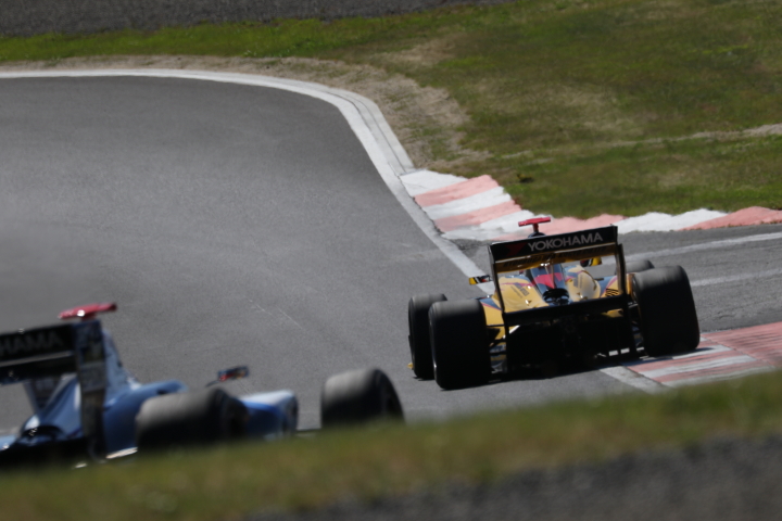レース2決勝: 小暮卓史（B-Max Racing team SF14）