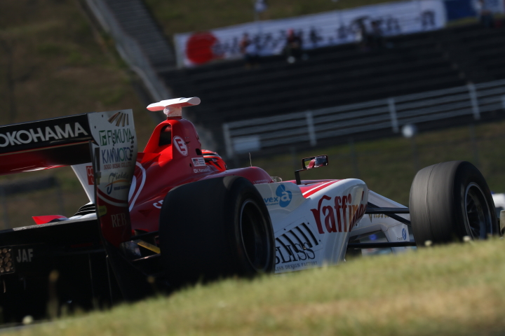 レース2決勝: 山下健太（フジ・コーポレーションKONDO SF14）