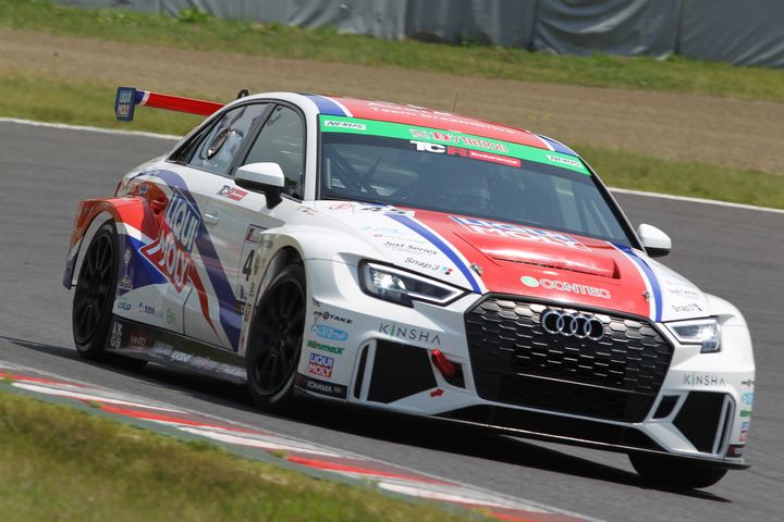 ST-TCRクラスポールポジションは田ヶ原章蔵／白坂卓也／竹田直人組（LIQUI MOLY RS3 LMS）