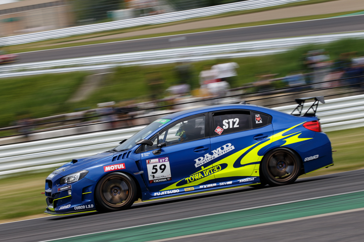 ST-2クラス優勝は大澤学／後藤比東至組（DAMD MOTUL ED WRX STI）