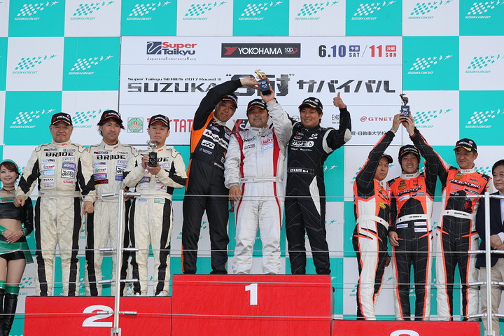 ST-5クラスの暫定表彰式