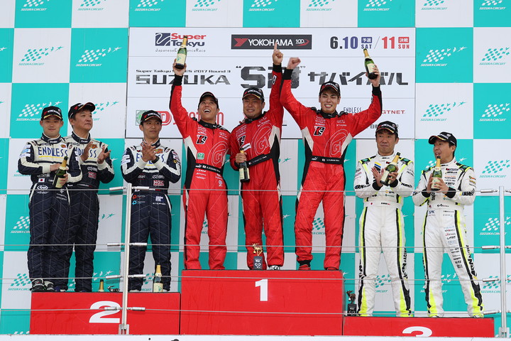 ST-Xクラスの暫定表彰式