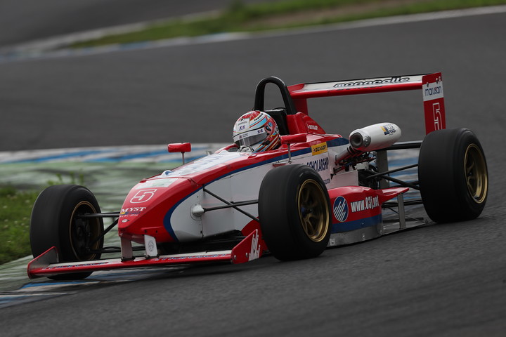 優勝は角田裕毅（MARUSAN・ミスト・JSS・ED）